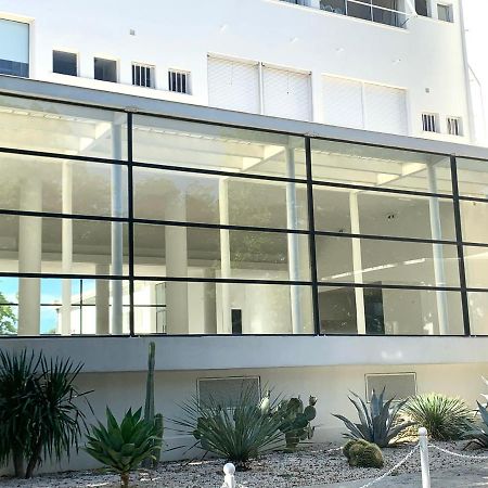 Elegant Studio Et Parking Dans Batiment Historique Saint-Tropez Eksteriør bilde