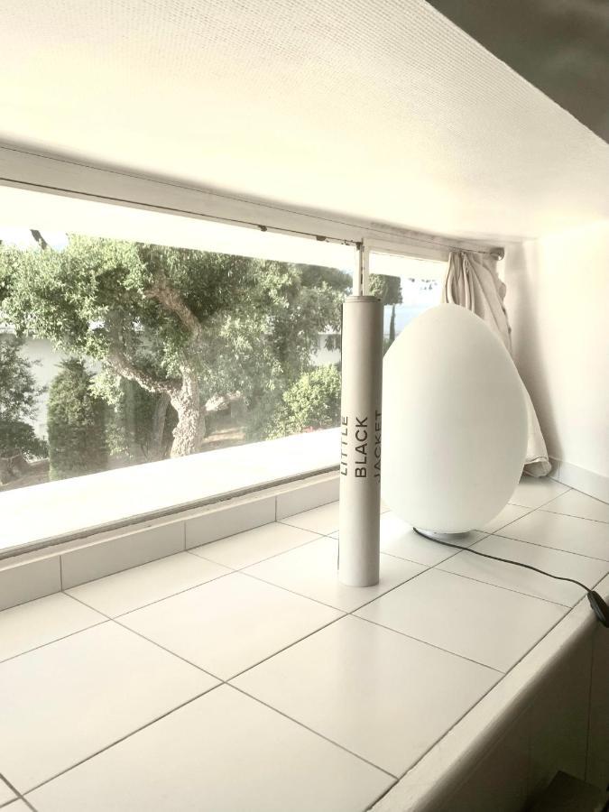 Elegant Studio Et Parking Dans Batiment Historique Saint-Tropez Eksteriør bilde