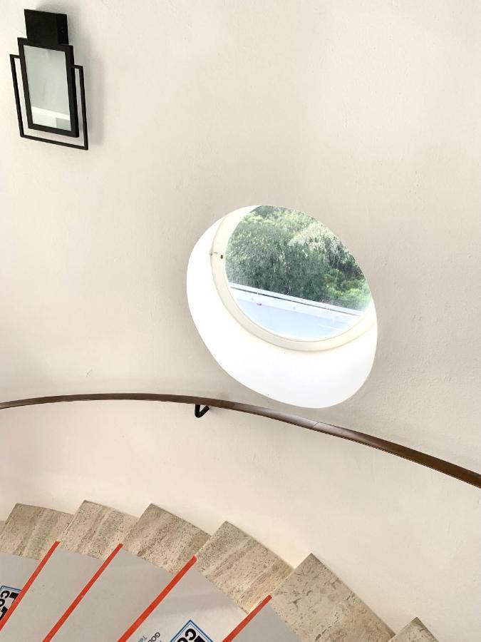 Elegant Studio Et Parking Dans Batiment Historique Saint-Tropez Eksteriør bilde